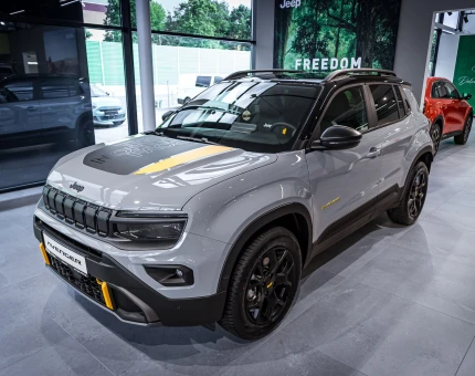 Jeep Avenger 4xe The North Face MHEV 1.2 T3 136KM + 28KM - samochód do zamówienia